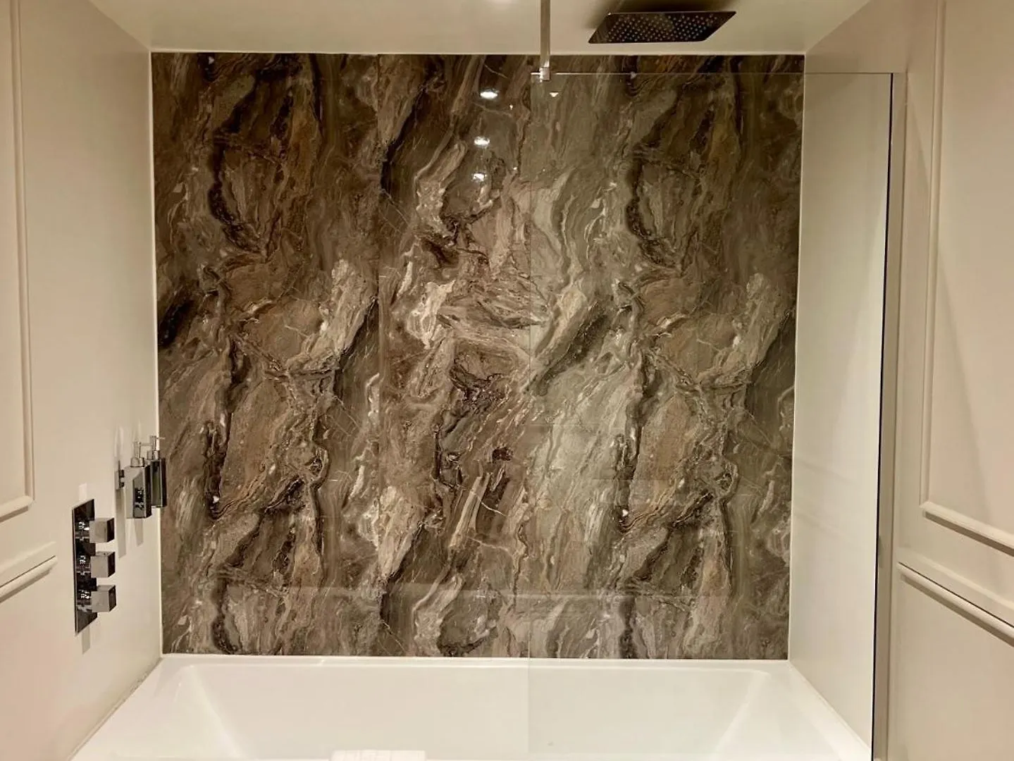 Number 3 Pier Road Suites Γουίτμπι 0*,  Ηνωμένο Βασίλειο